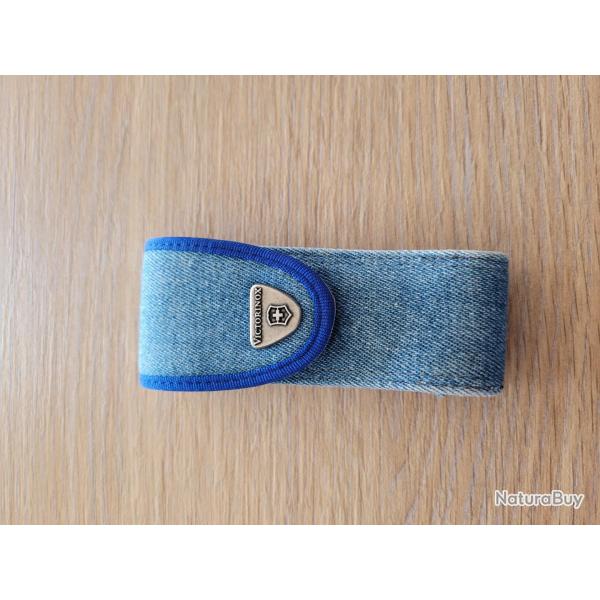 Etui pour victorinox