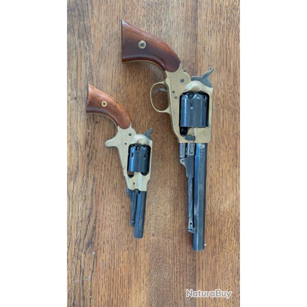 Lot de deux revolvers  poudre noire