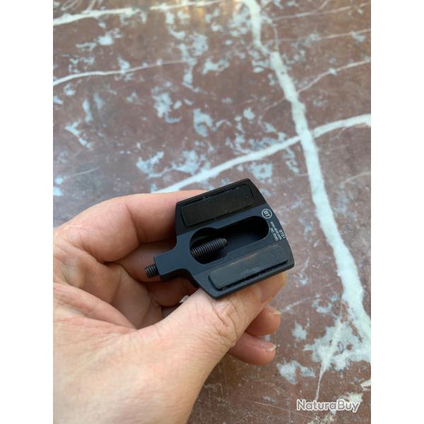 Adaptateur ACCU SHOT BT81
