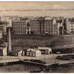 CPA - Marine Militaire - BREST - L'Entrée principale de l'Arsenal N°1397