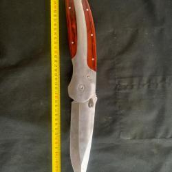 Couteau géant manche en bois