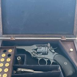 RARISSIME WEBLEY MARK V PROCHE DU NEUF