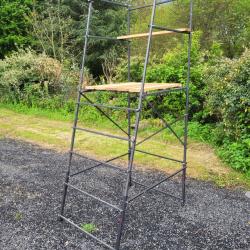 Mirador tubes acier avec plancher Douglass à 2m00
