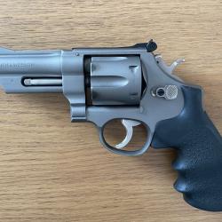 REVOLVER S&W MOD 28-2 4" CUSTOM INTEGRALEMENT REFAIT A NEUF 150 coups tirés