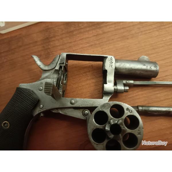 Superbe puppy rare  la vente full number tout au numero 7 avec ses munitions d'origine