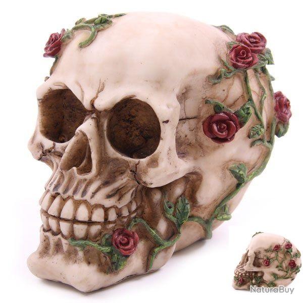 Crne tte de mort avec  Rose Multiple Rouge