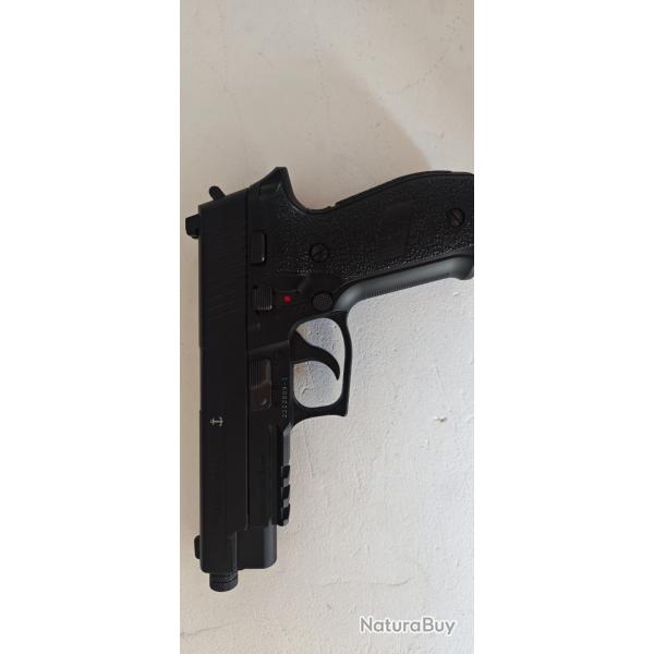 SIG sauer P226 CO2 BLOWBACK PELLET PISTOL .177 CAL AIRGUNS