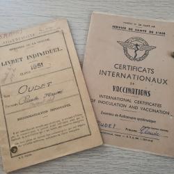Livret militaire guerre Algérie Oran classe 1951 et livret vaccination armée de l'air