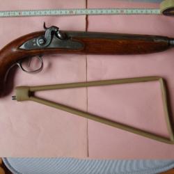GROS PISTOLET DE BRACONNIER A POUDRE NOIRE A PERCUSSION AVEC CROSSE SQUELETTE