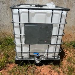 cuve eau 1000l pour recuperation eau pluie stockage jardin potager