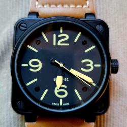montre de sport carrée, neuf