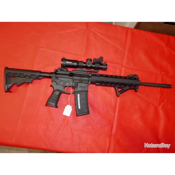 Carabine MOSSBERG MMR Tactical en 223 Rem canon de 16" avec lunette et point rouge FIREFIELD