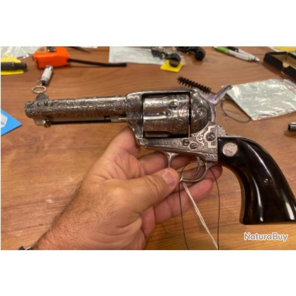 Exceptionnel COLT Single Action calibre 45 lc canon de 4-3/4. Entirement grav.