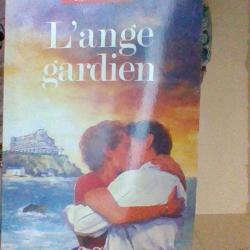 L'ange gardien par Sophie Delambre - Collection nous deux -
