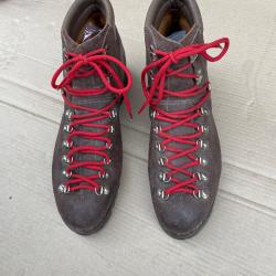 Chaussures de marche en cuir, marque Méphisto avec une paire de lacets de rechange, taille 46