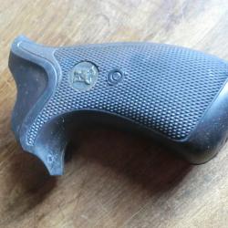 pachmayr rubber grips for ruger security six / mad in usa
