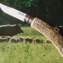 Couteau de poche pliant Opinel 9 bois de cerf
