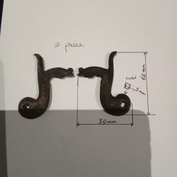 Vend une paire de chien pour fusil ancien à mèches