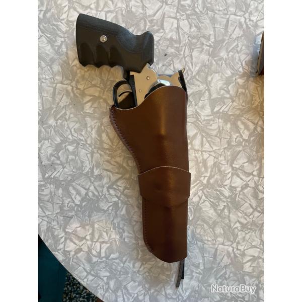 holster western synthtique pour airsoft ( taille idale remington 1858 Shrif)
