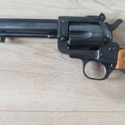 Revolver type Colt Reck R14