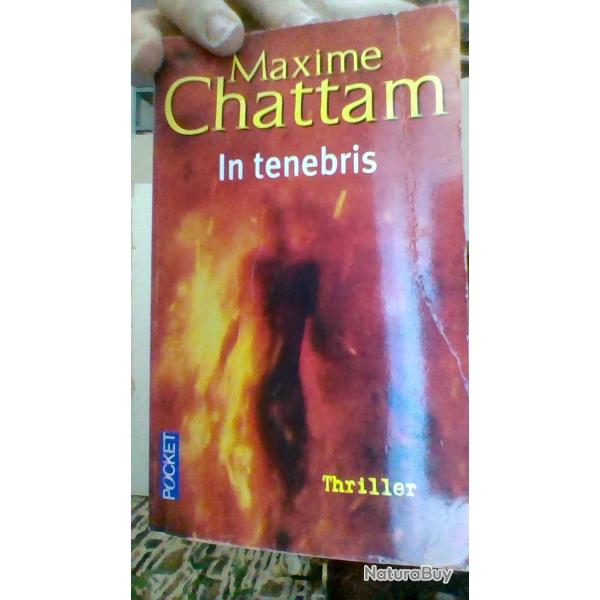 In tenebris par Maxime Chattam - Pocket -