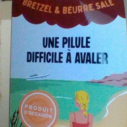 Une pilule difficile a avaler par Margot et Jean Le Moal - Le livre de poche -