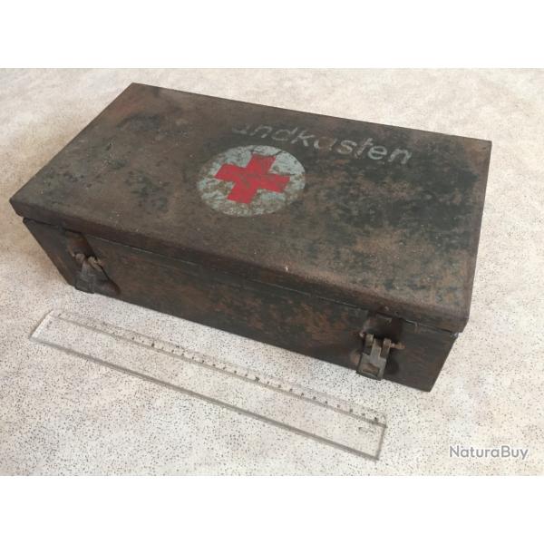 Bote  pharmacie allemande WWII