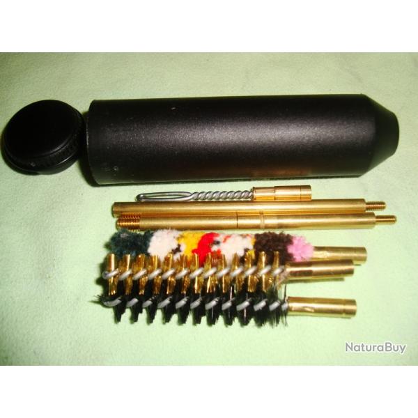 NESSAISSAIRE DE NETTOYAGE POUR ARMES 9M/M