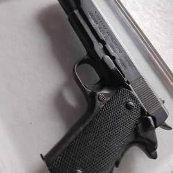 presse papier Colt 1911