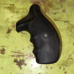 Poignée caoutchouc d'origine pour revolver Smith & Wesson K Frame round butt