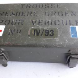 Trousse Première Urgence pour Véhicule Militaria Objets du XXème Décoration