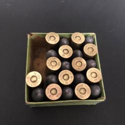 Lot 22 munitions pour revolver 11mm 1873 poudre noire