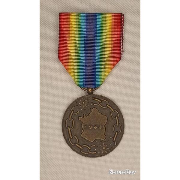 Mdaille commmorative FRANCE  ses Librateurs 1944