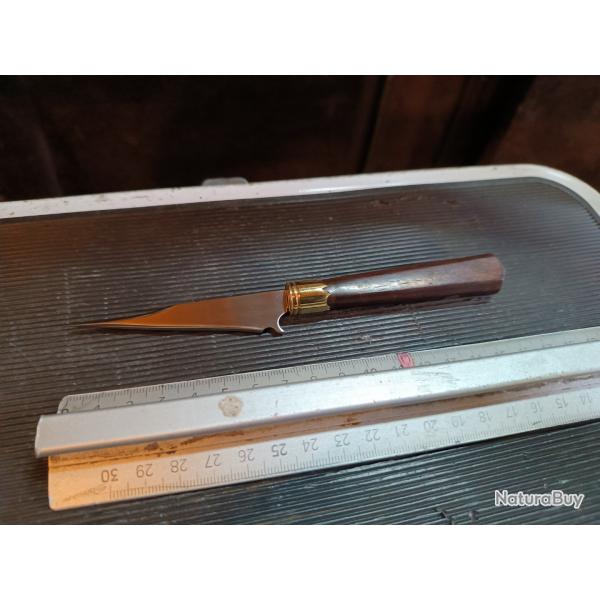 Ancien stylet identifier
