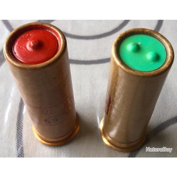 2 cartouches lance-fuse rouge et verte cal 4