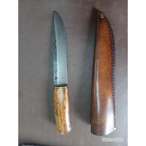 Couteau forg par Fred Charrire acier 80CRV2 manche superbe loupe de frne