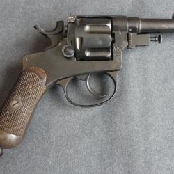 Revolver Glisenti modèle 1889/1892 (Douane)