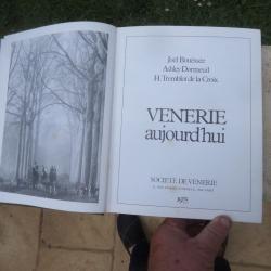 livre sur la venerie  editeur -montbel