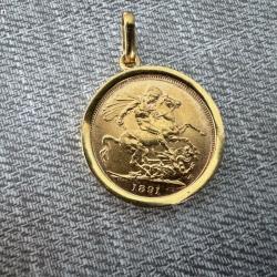 Pendentif en or 18 carats avec Souverain Anglais 22 carats - Reine Victoria - Saint Georges dragon
