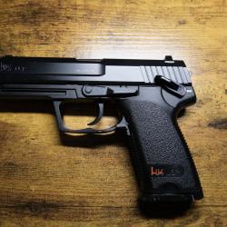 Réplique de poing CO2 HK USP 6 mm  Airsoft Très bon état
