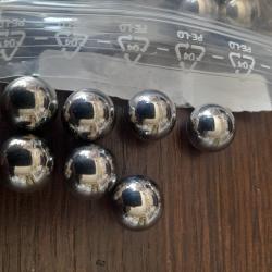 billes en acier chromé ,trempé cal 50 ( 12,5mm )
