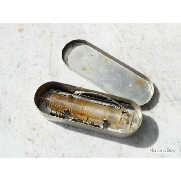 FRANCE 1940 - Service de sant - en verre en boite mtallique MAY25SER001