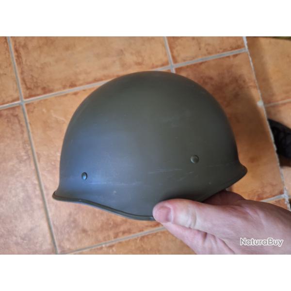 Casque F1 avec couvre casque CE trs bon tat
