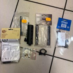 V33 lot d'accessoires Airsoft aux enchères