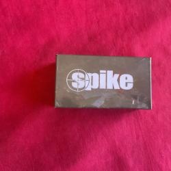 Coffret laser de marque spike, pas de prix de réserve
