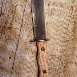 Couteau de survie britannique