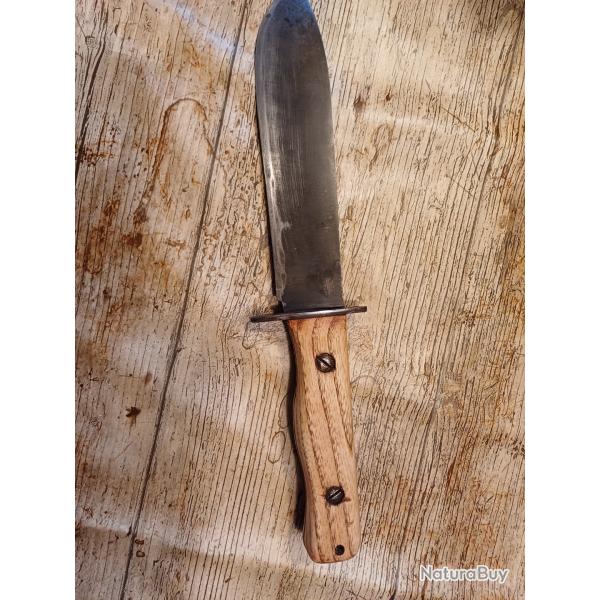 Couteau de survie britannique