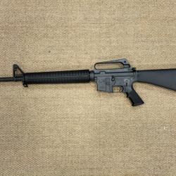 Carabine Colt ar-15 A2 model sporter 2 cal 222.rem