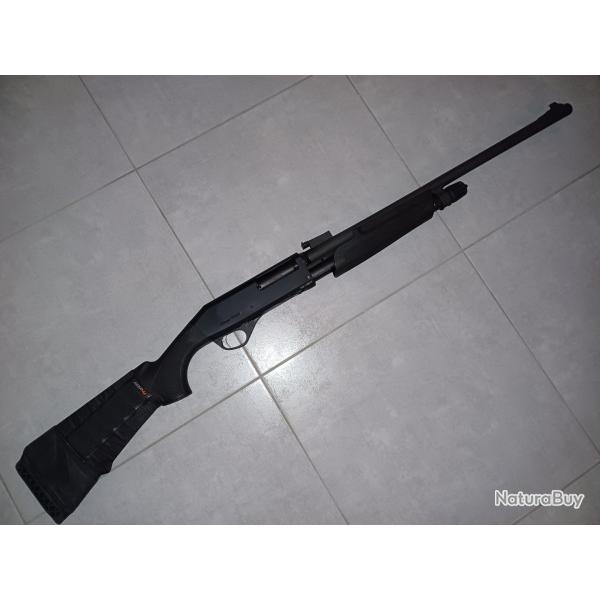 Fusil  pompe Stoeger P3000R cal. 12/76 TBE
