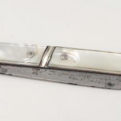 COUTEAU PLIANT 18è ARGENT ET NACRE - FRANCE FIN DU XVIIIè Collection France Très bon  XVIIIè